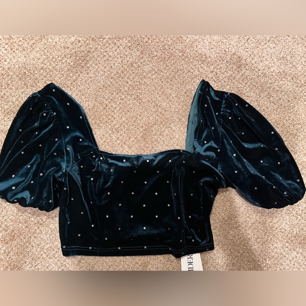 Dark green velvet crop top large